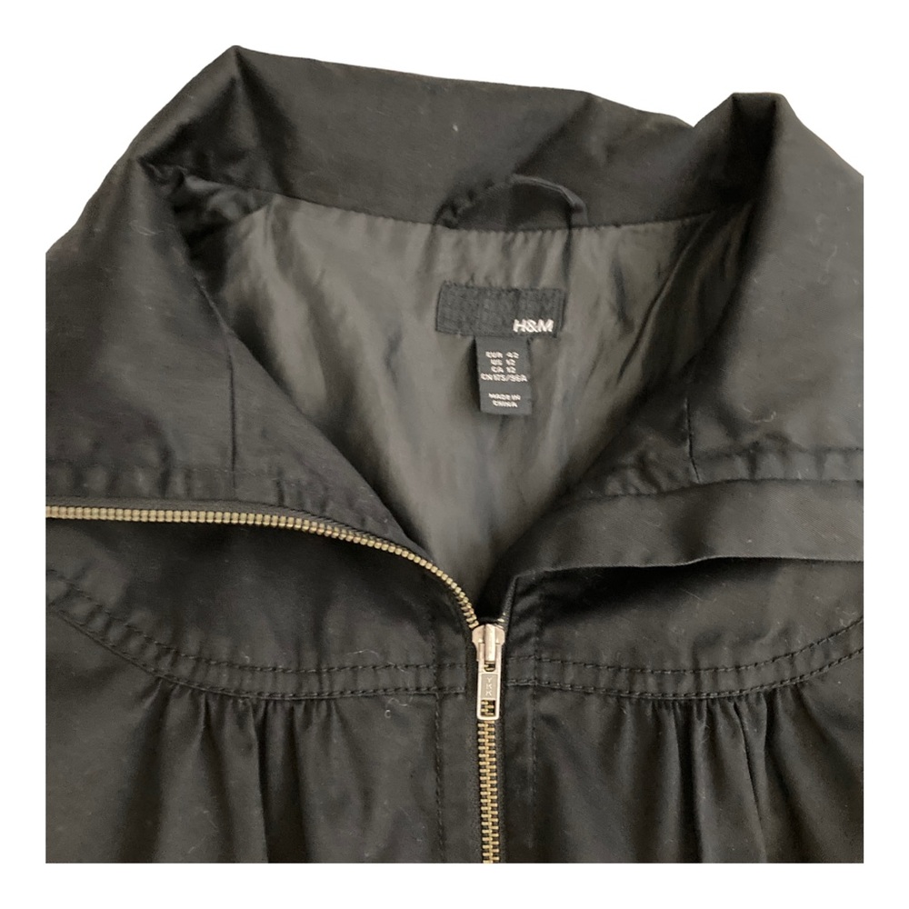 H&M Coat Jacket Women Sz 12 Pockets Lined Black pleated - Picture 6 of 14